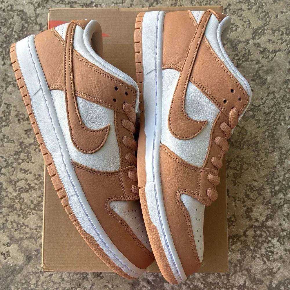 Brand New / DS Nike SB Dunk Low Pro ISO light cognac. Men's Size 9.5. OG ALL
